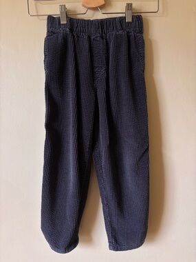 H&M Adorables Navy Corduroy pants size 6-7 Boys cords blue